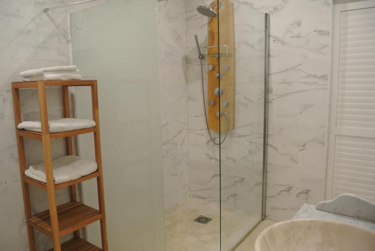 Grand Tamaris Bed & Breakfast Arles Bagian luar foto
