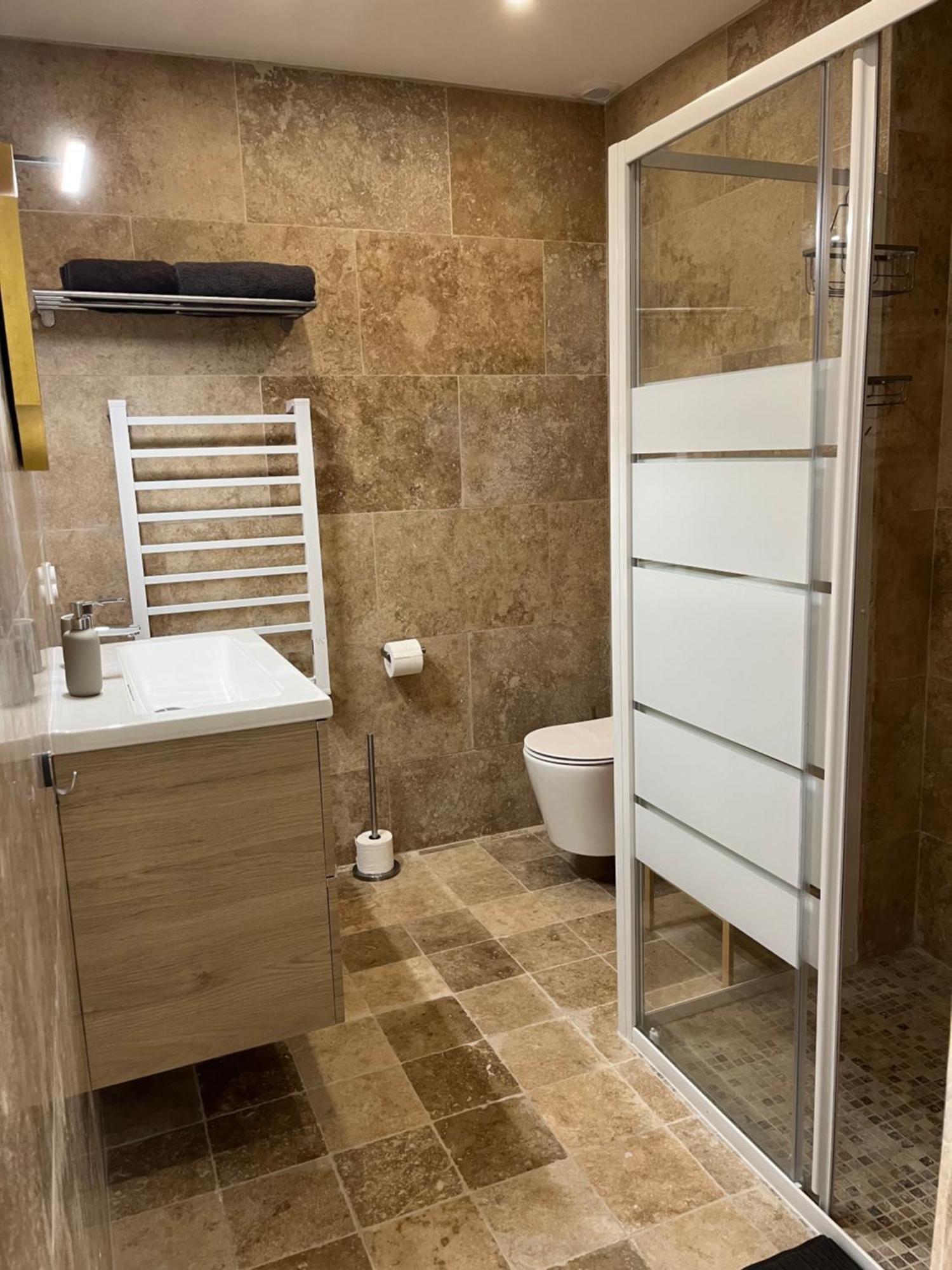 Grand Tamaris Bed & Breakfast Arles Bagian luar foto